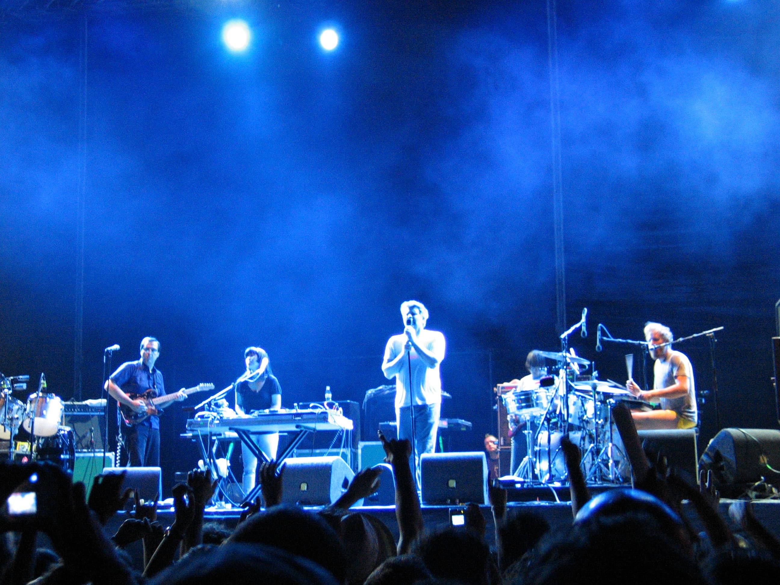 LCD Soundsystem en directo en el festival Super Bock Super Rock, Portugal, julio 2007